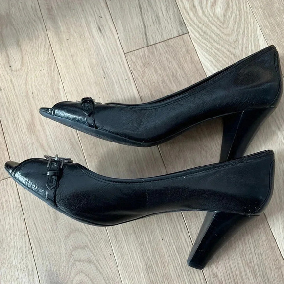 Naturalizer N5 8M Lockhart pitch black leather peeptoe shoe - Picture 5 of 8